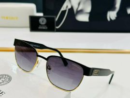 Picture of Versace Sunglasses _SKUfw57313371fw
